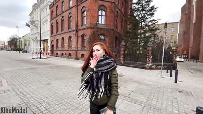 Pickup poblach: bidh nighean bhrèagha a ’faighinn fucked airson iPhone agus a’ faighinn cum na pussy. CleoModel